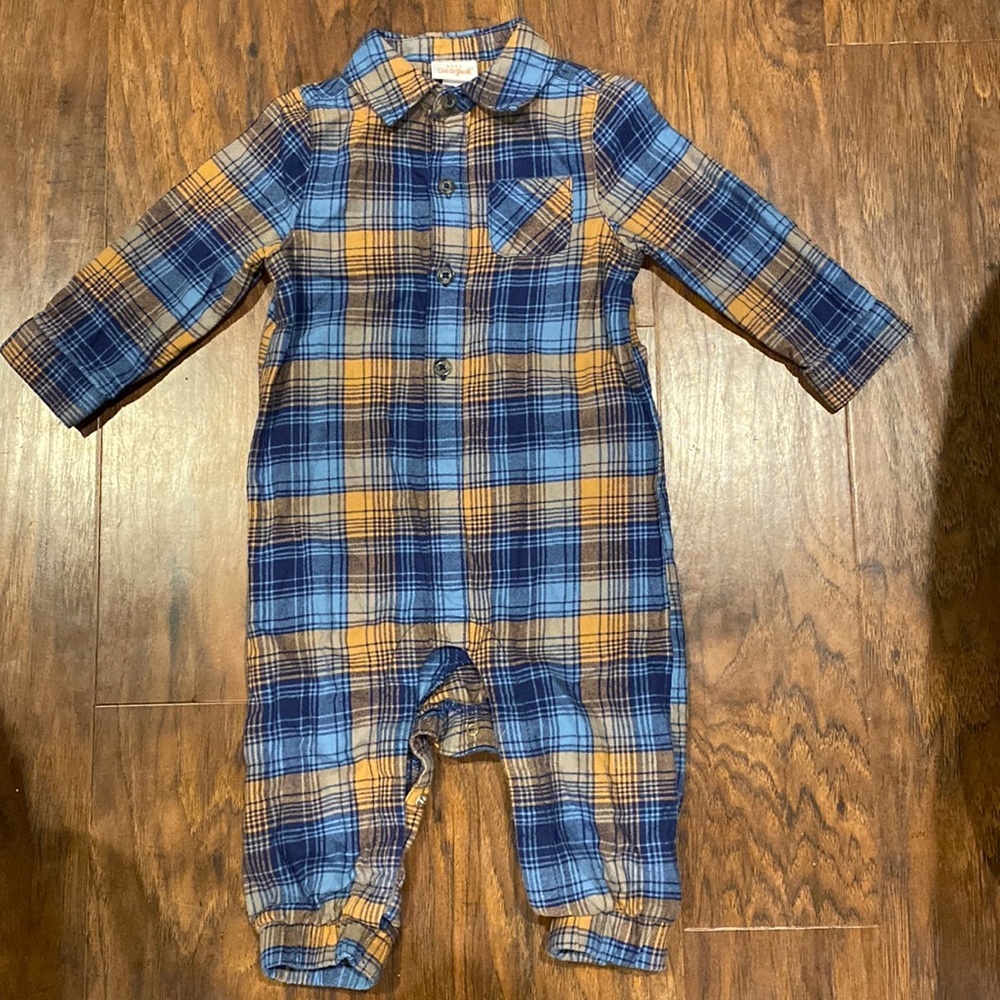 Cat & Jack Baby’s plaid romper